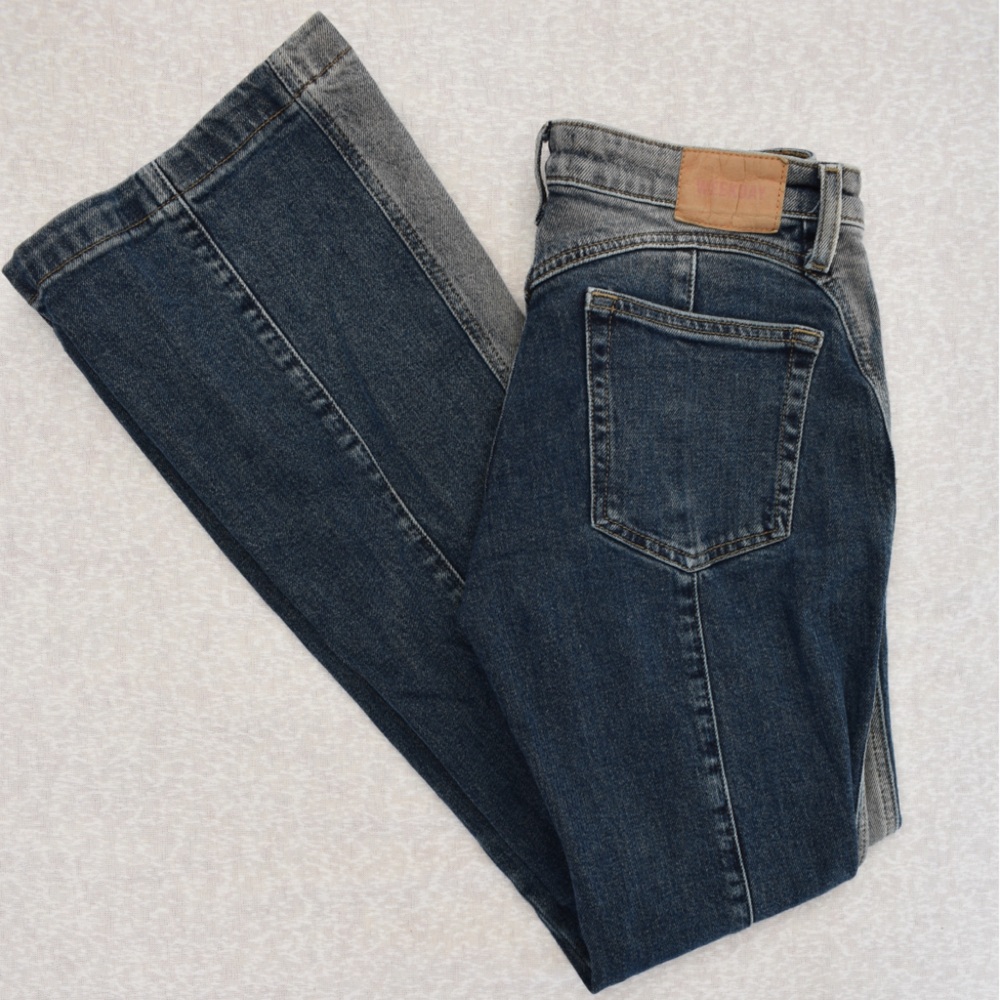 Weekday Flare Wide Leg Jeans - Picture 6 of 8